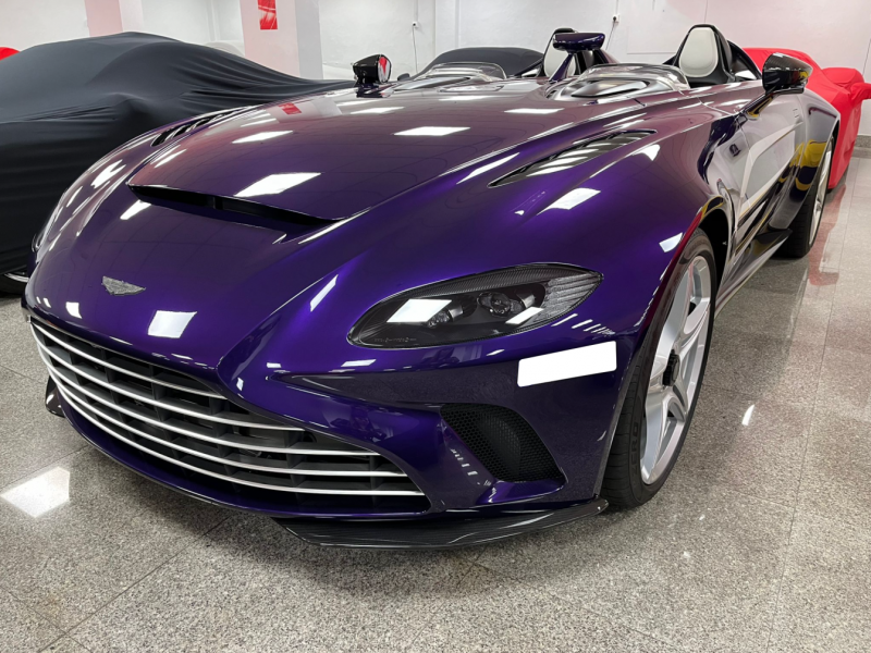 Aston-Martin Speedster бензин 2022 id-1006966