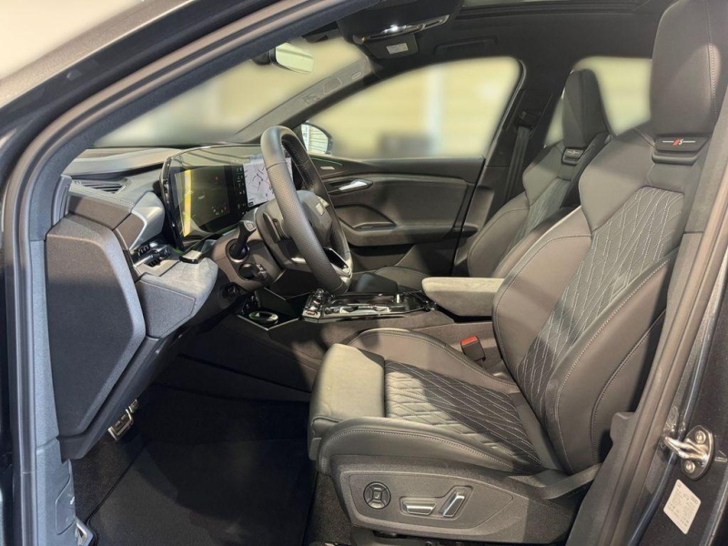 Audi SQ6 E-tron электро 2025 id-1006975 Купить Audi SQ6 E-tron электро 2025 id-1006975 в Киеве, Фото №9