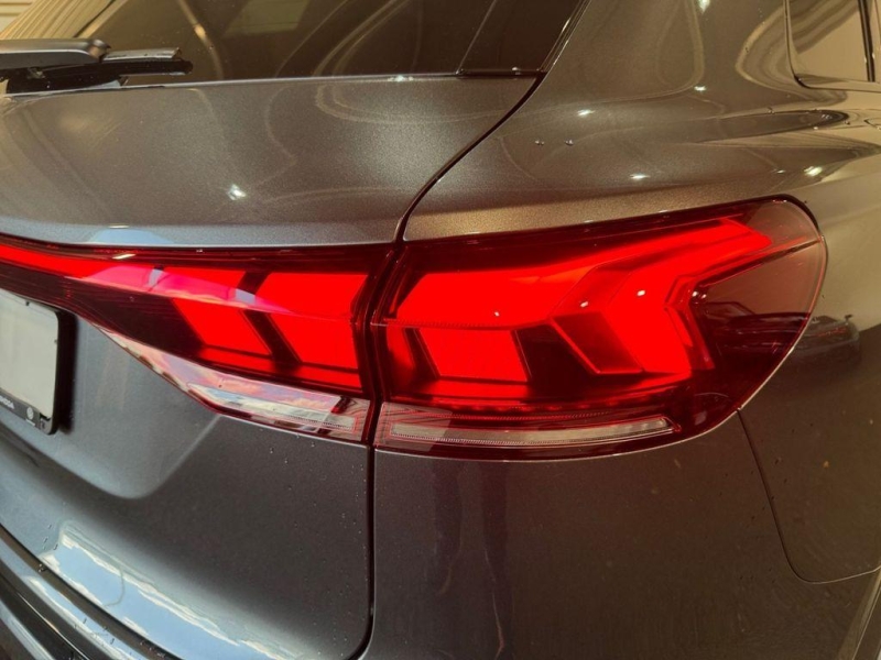 Audi SQ6 E-tron электро 2025 id-1006975 Купить Audi SQ6 E-tron электро 2025 id-1006975 в Киеве, Фото №12