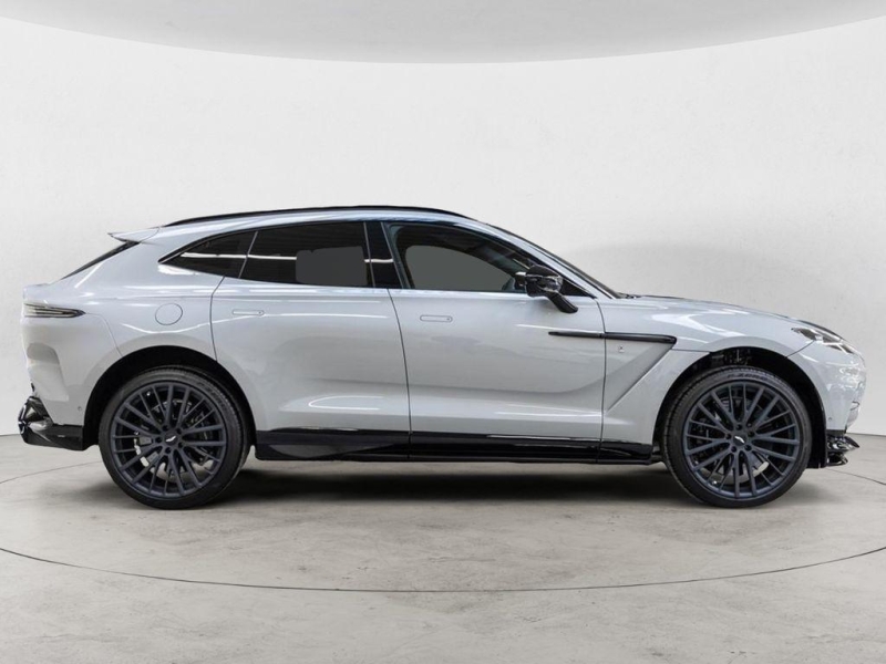 Купить Aston-Martin DBX 707 бензин 2026 id-1006973 в Киеве, Фото №2
