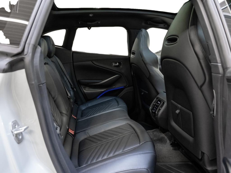 Купить Aston-Martin DBX 707 бензин 2026 id-1006973 в Киеве, Фото №5