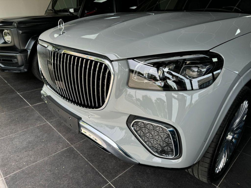 Mercedes-Maybach GLS 600 бензин 2024 id-1006979 Купить Mercedes-Maybach GLS 600 бензин 2024 id-1006979 в Киеве, Фото №1