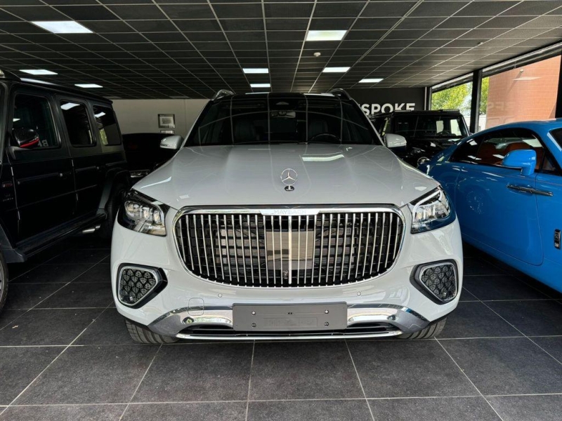 Mercedes-Maybach GLS 600 бензин 2025 id-1006979 Купить Mercedes-Maybach GLS 600 бензин 2025 id-1006979 в Киеве, Фото №4