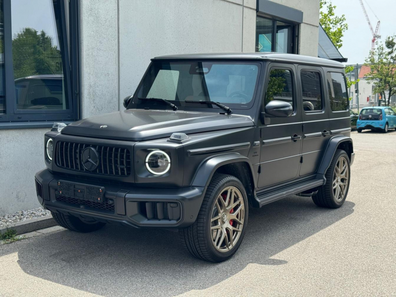 Mercedes-Benz G 63 AMG бензин 2024 id-1007007