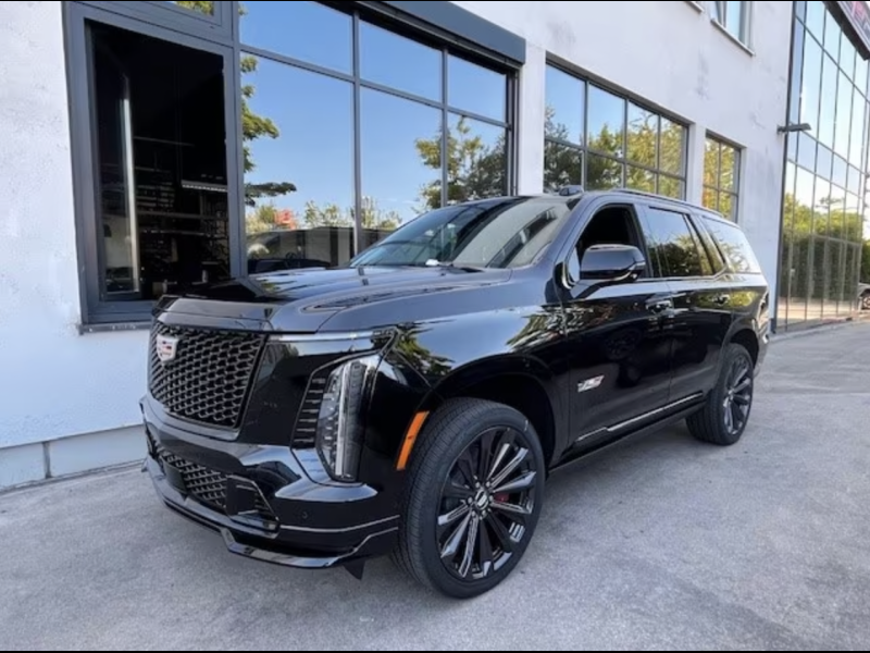 Купить Cadillac Escalade V-Series бензин 2025 id-1007015 в Киеве, Фото №1