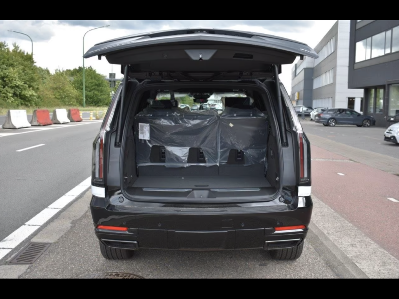 Cadillac Escalade Sport Platinum бензин 2025 id-1007014 Купить Cadillac Escalade Sport Platinum бензин 2025 id-1007014 в Киеве, Фото №3