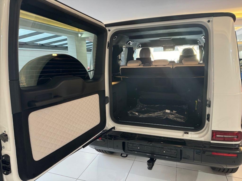 Mercedes-Benz G 450d дизель 2025 id-1007032 Купить Mercedes-Benz G 450d дизель 2025 id-1007032 в Киеве, Фото №12