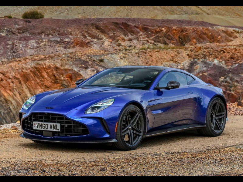 Aston-Martin Vantage бензин 2025 id-1007049