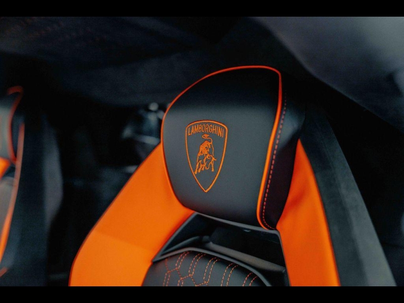 Lamborghini Revuelto гибрид 2025 id-1007051 Купить Lamborghini Revuelto гибрид 2025 id-1007051 в Киеве, Фото №14