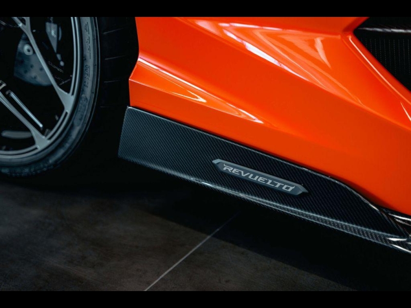 Lamborghini Revuelto гибрид 2025 id-1007051 Купить Lamborghini Revuelto гибрид 2025 id-1007051 в Киеве, Фото №16