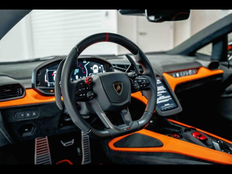 Купить Lamborghini Revuelto гибрид 2025 id-1007051 в Киеве, Фото №7