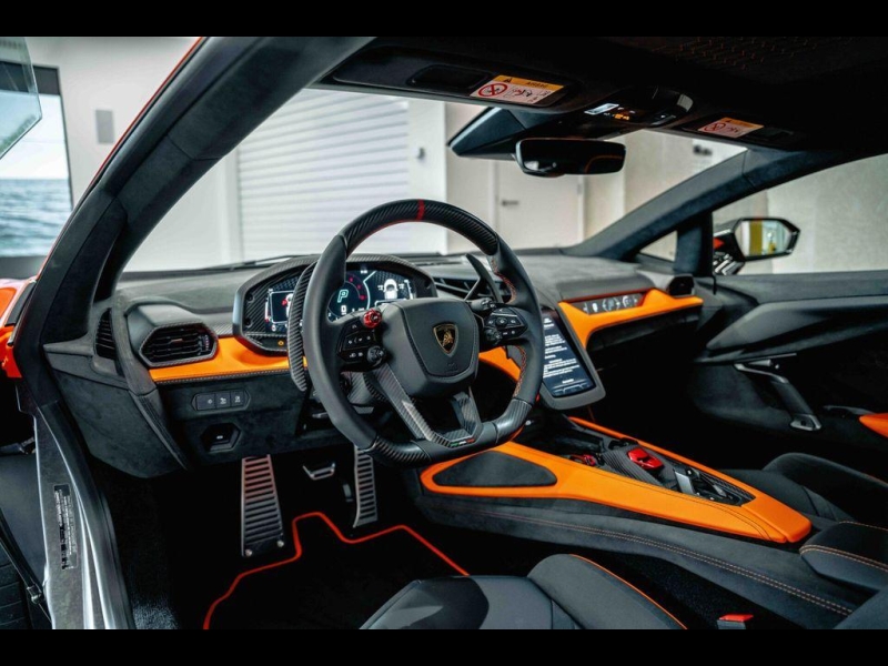 Купить Lamborghini Revuelto гибрид 2025 id-1007051 в Киеве, Фото №11