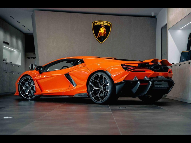 Купить Lamborghini Revuelto гибрид 2025 id-1007051 в Киеве, Фото №4