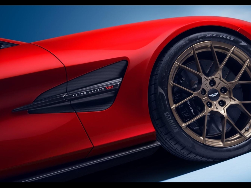 Купить Aston-Martin Vanquish бензин 2026 id-1007063 в Киеве, Фото №10