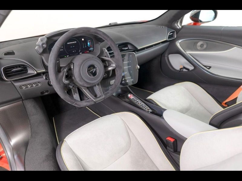 McLaren Artura гибрид 2025 id-1007072 Купить McLaren Artura гибрид 2025 id-1007072 в Киеве, Фото №8