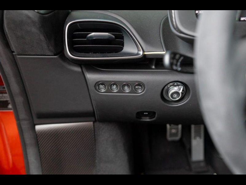 McLaren Artura гибрид 2025 id-1007072 Купить McLaren Artura гибрид 2025 id-1007072 в Киеве, Фото №9