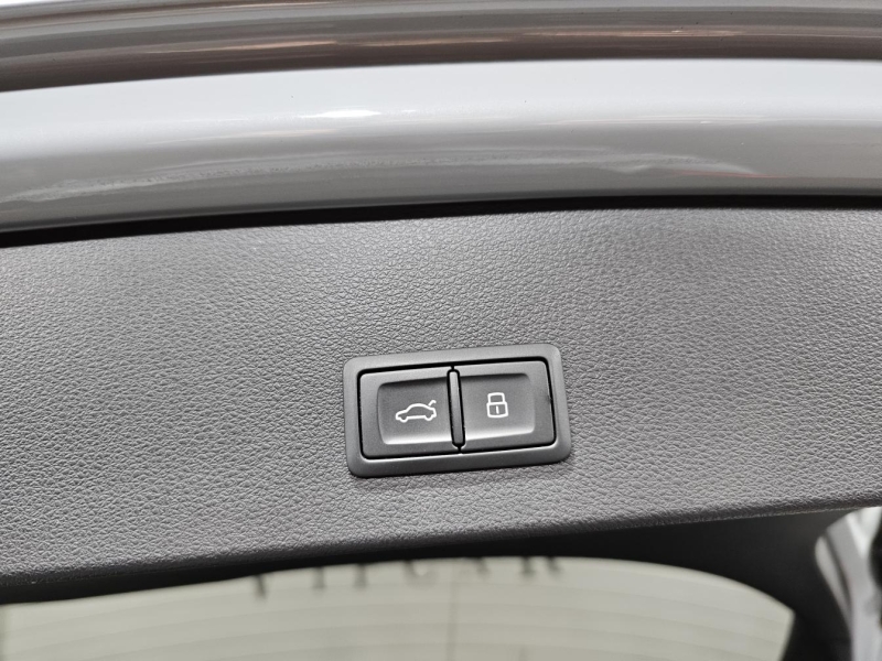 Audi Q2L e-tron электро 2022 id-1007077 Купить Audi Q2L e-tron электро 2022 id-1007077 в Киеве, Фото №11