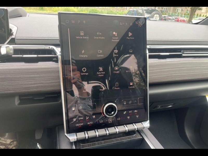 GMC Sierra EV Denali Edition 1 электро 2025 id-1007079 Купить GMC Sierra EV Denali Edition 1 электро 2025 id-1007079 в Киеве, Фото №12