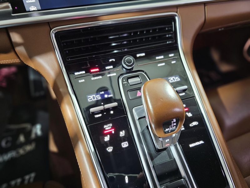 Купить Porsche Panamera Turbo S E-Hybrid гибрид 2017 id-1007083 в Киеве, Фото №35