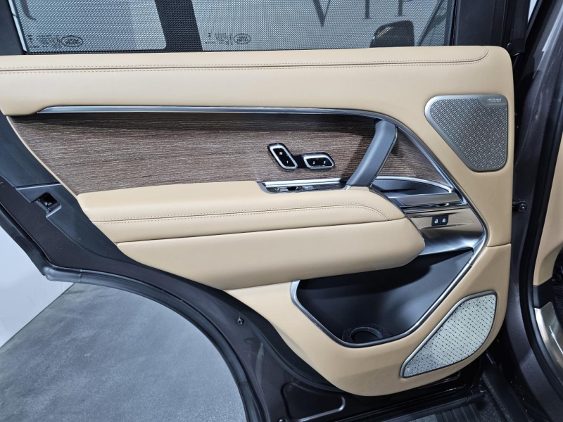 Купить Land-Rover Range-Rover Autobiography дизель 2026 id-1007085 в Киеве, Фото №10