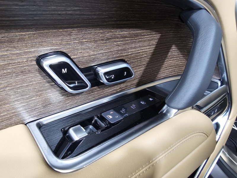 Купить Land-Rover Range-Rover Autobiography дизель 2026 id-1007085 в Киеве, Фото №11