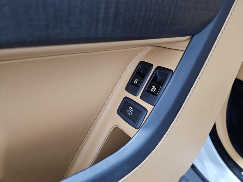 Rolls-Royce Cullinan бензин 2019 id-1007112 Купить Rolls-Royce Cullinan бензин 2019 id-1007112 в Киеве, Фото №19