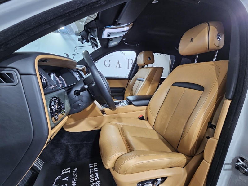 Rolls-Royce Cullinan бензин 2019 id-1007112 Купить Rolls-Royce Cullinan бензин 2019 id-1007112 в Киеве, Фото №29