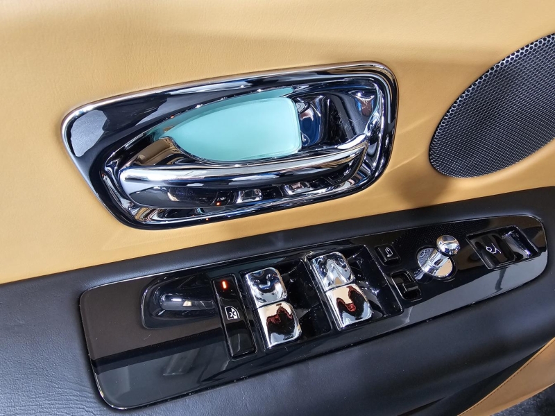 Rolls-Royce Cullinan бензин 2019 id-1007112 Купить Rolls-Royce Cullinan бензин 2019 id-1007112 в Киеве, Фото №34