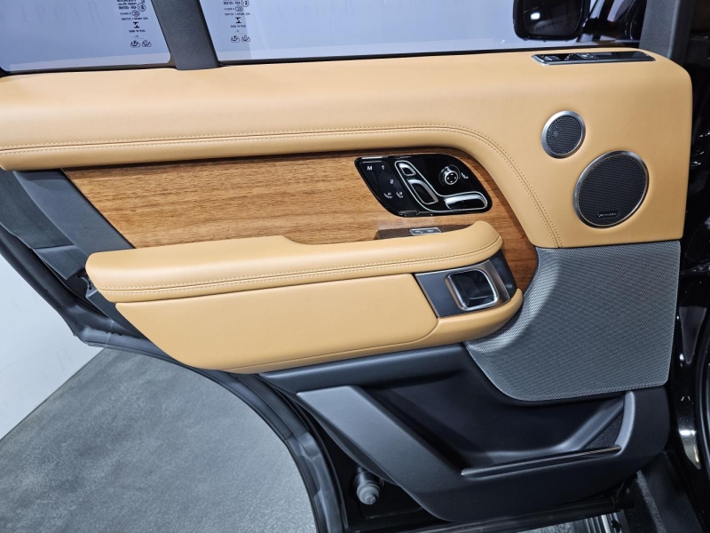 Land-Rover Range-Rover Autobiography дизель 2018 id-1007115 Купить Land-Rover Range-Rover Autobiography дизель 2018 id-1007115 в Киеве, Фото №16