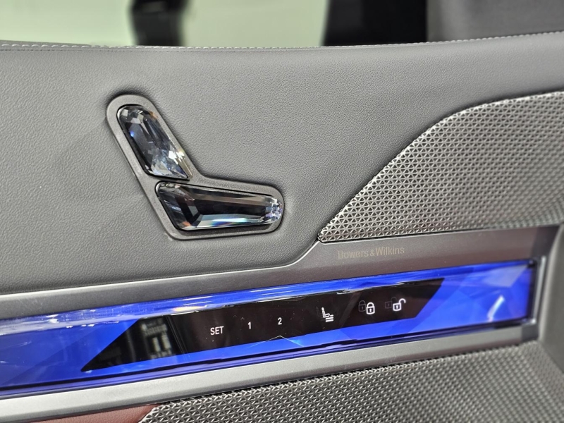 BMW 7-Series 740d xDrive дизель 2023 id-1007142 Купить BMW 7-Series 740d xDrive дизель 2023 id-1007142 в Киеве, Фото №31