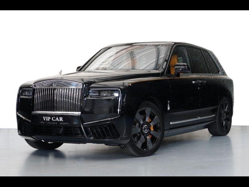 Rolls-Royce Cullinan Black Badge Series II бензин 2024 id-1007162