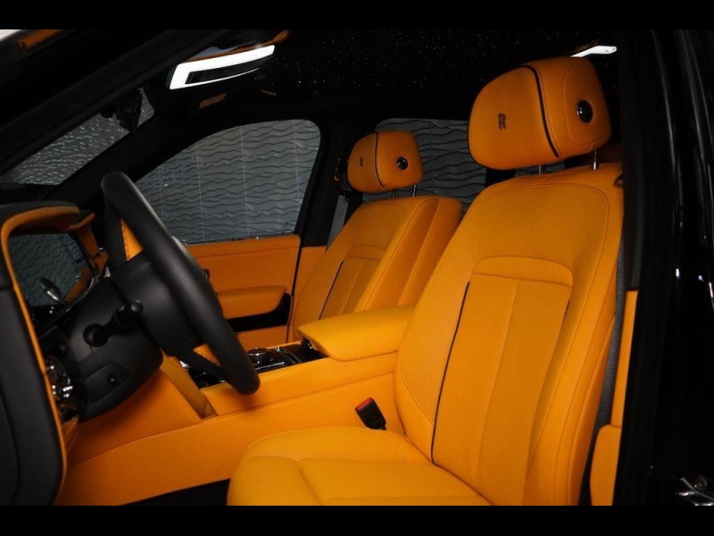 Rolls-Royce Cullinan Black Badge Series II бензин 2024 id-1007162 Купить Rolls-Royce Cullinan Black Badge Series II бензин 2024 id-1007162 в Киеве, Фото №6