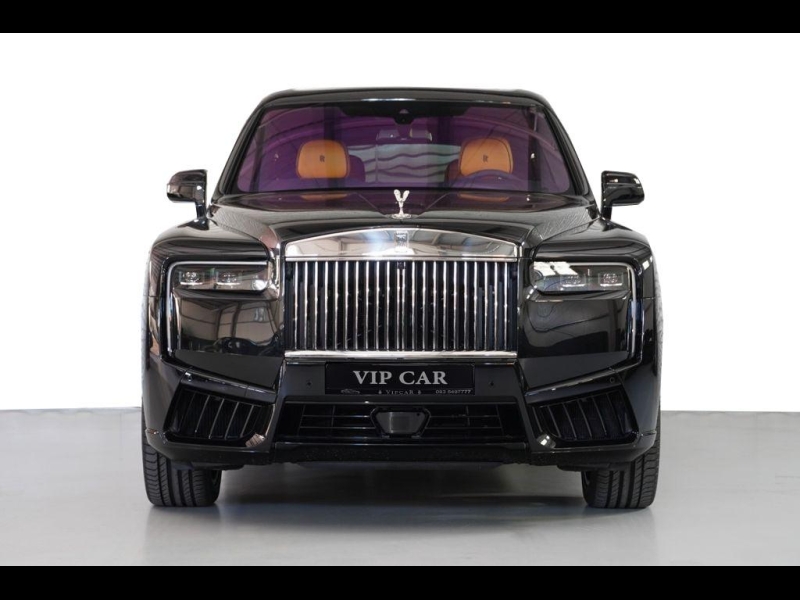 Купить Rolls-Royce Cullinan Black Badge Series II бензин 2025 id-1007162 в Киеве, Фото №1