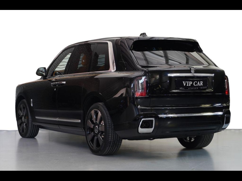 Купить Rolls-Royce Cullinan Black Badge Series II бензин 2026 id-1007162 в Киеве, Фото №4