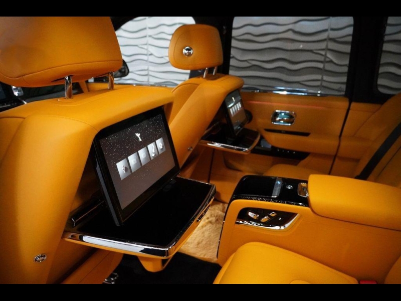 Купить Rolls-Royce Cullinan Black Badge Series II бензин 2026 id-1007162 в Киеве, Фото №9