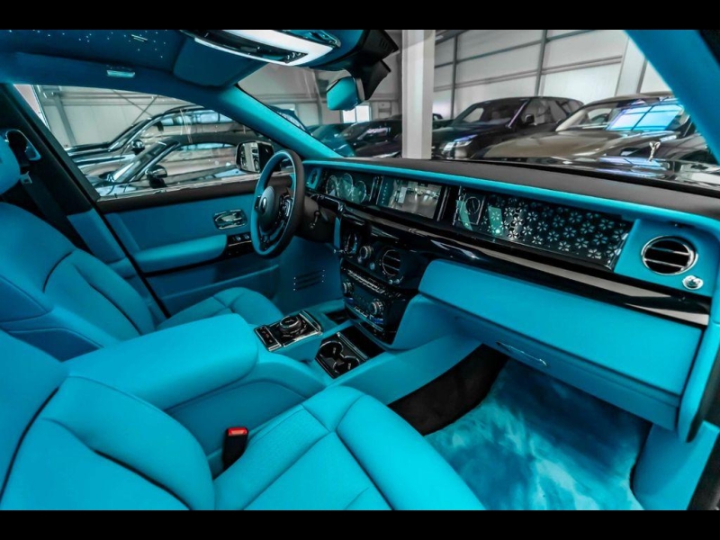 Rolls-Royce Phantom Extended Wheelbase бензин 2025 id-1007167 Купить Rolls-Royce Phantom Extended Wheelbase бензин 2025 id-1007167 в Киеве, Фото №5