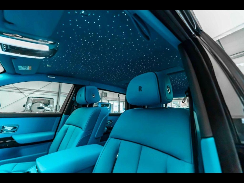 Rolls-Royce Phantom Extended Wheelbase бензин 2025 id-1007167 Купить Rolls-Royce Phantom Extended Wheelbase бензин 2025 id-1007167 в Киеве, Фото №9