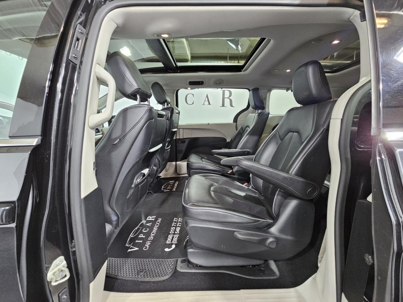 Chrysler Pacifica гибрид 2017 id-1007170 Купить Chrysler Pacifica гибрид 2017 id-1007170 в Киеве, Фото №19