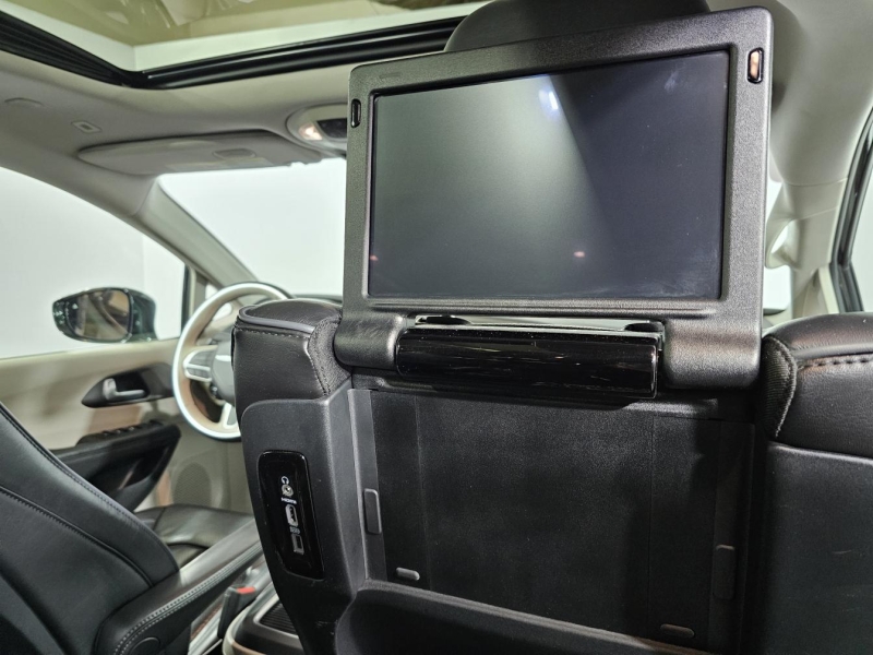 Chrysler Pacifica гибрид 2017 id-1007170 Купить Chrysler Pacifica гибрид 2017 id-1007170 в Киеве, Фото №21