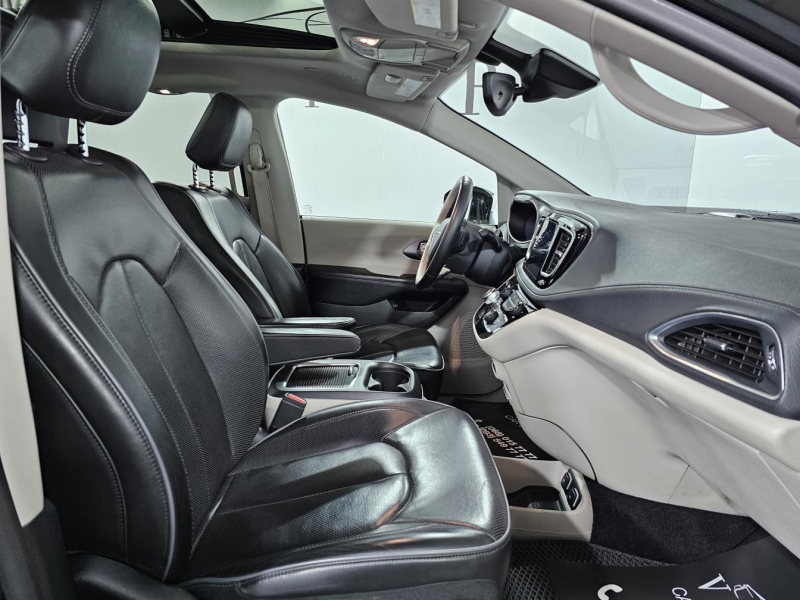 Chrysler Pacifica гибрид 2017 id-1007170 Купить Chrysler Pacifica гибрид 2017 id-1007170 в Киеве, Фото №27