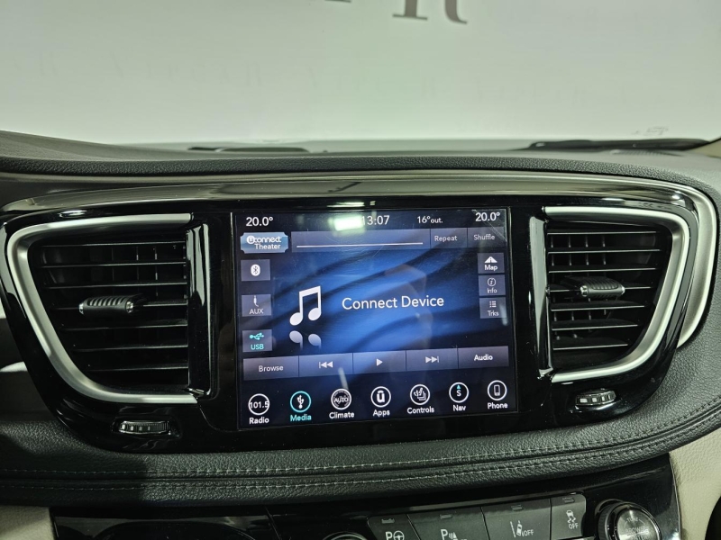 Chrysler Pacifica гибрид 2017 id-1007170 Купить Chrysler Pacifica гибрид 2017 id-1007170 в Киеве, Фото №45