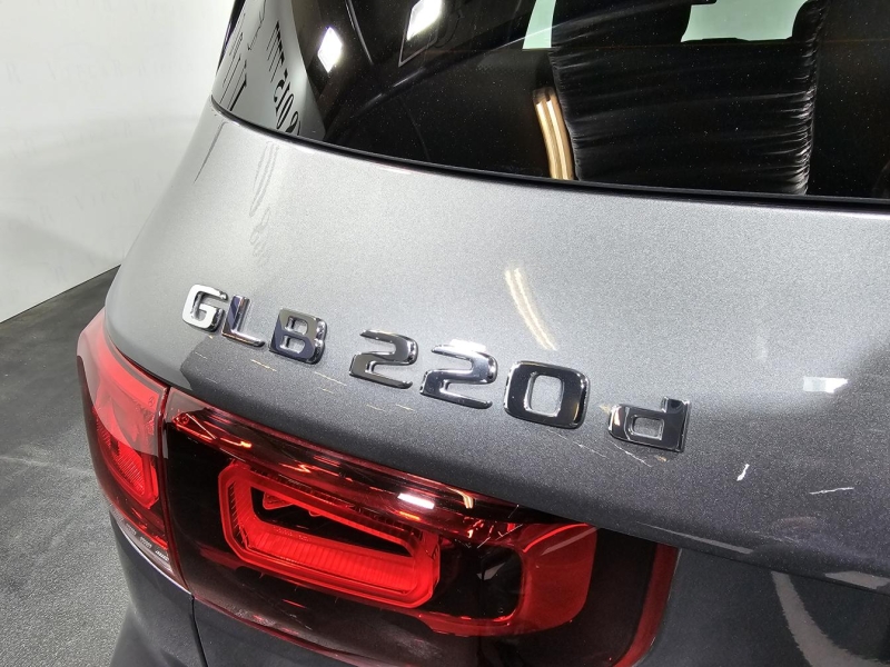 Купить Mercedes-Benz GLB 220d 4Matic дизель 2023 id-1007184 в Киеве, Фото №11