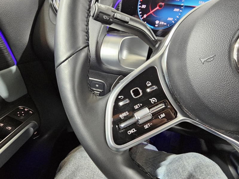 Купить Mercedes-Benz GLB 220d 4Matic дизель 2023 id-1007184 в Киеве, Фото №35