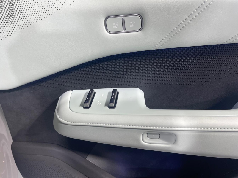 Купить Zeekr 001 электро 2024 id-1007191 в Киеве, Фото №13