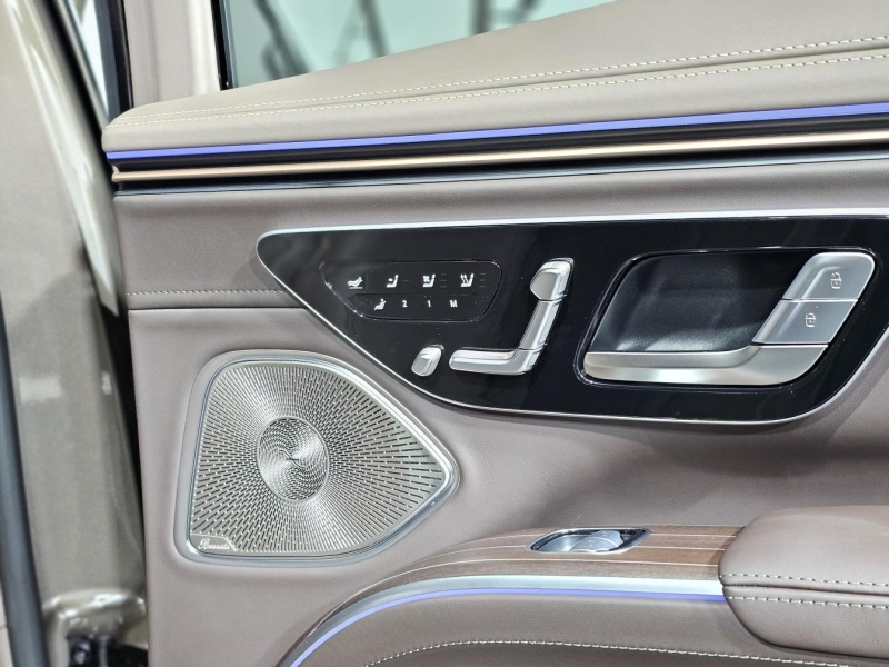 Mercedes-Maybach EQS 680 SUV электро 2024 id-1007206 Купить Mercedes-Maybach EQS 680 SUV электро 2024 id-1007206 в Киеве, Фото №23