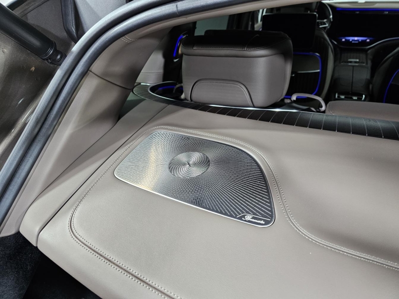 Купить Mercedes-Maybach EQS 680 SUV электро 2024 id-1007206 в Киеве, Фото №15