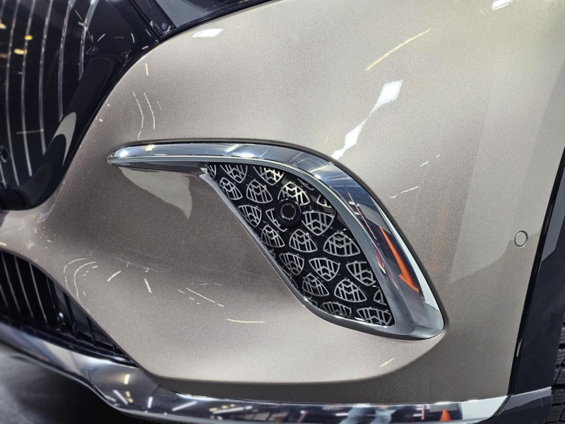 Купить Mercedes-Maybach EQS 680 SUV электро 2024 id-1007206 в Киеве, Фото №4