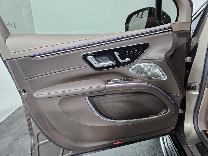 Купить Mercedes-Maybach EQS 680 SUV электро 2024 id-1007206 в Киеве, Фото №44