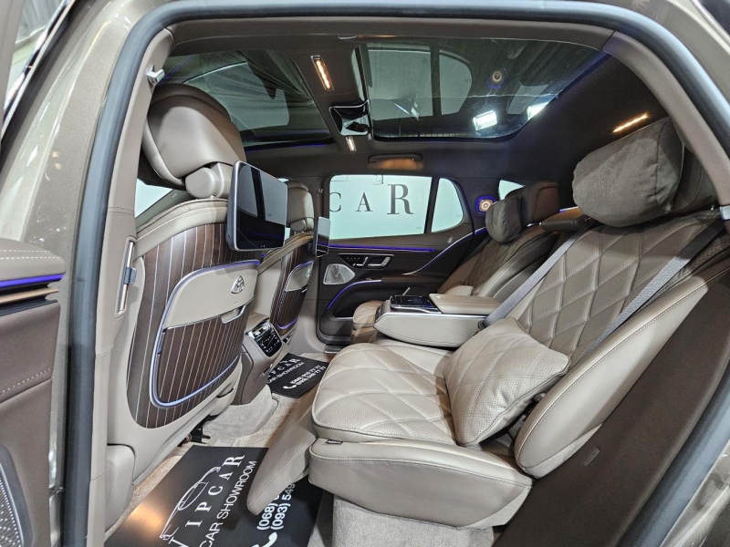 Mercedes-Maybach EQS 680 SUV электро 2026 id-1007206 Купить Mercedes-Maybach EQS 680 SUV электро 2026 id-1007206 в Киеве, Фото №17