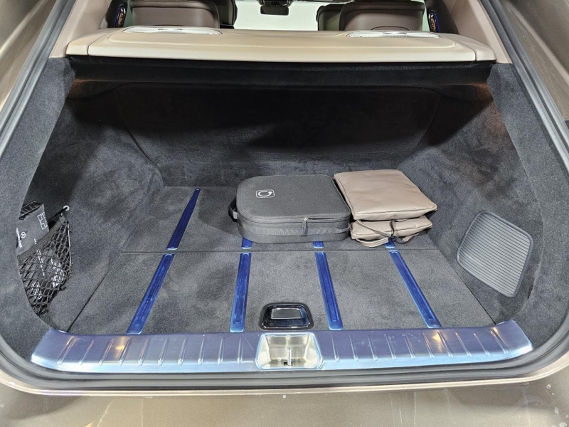 Купить Mercedes-Maybach EQS 680 SUV электро 2026 id-1007206 в Киеве, Фото №16